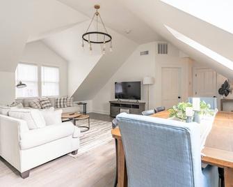 51 Church Street, Lenox Ma - One Bedroom Unit - Lenox