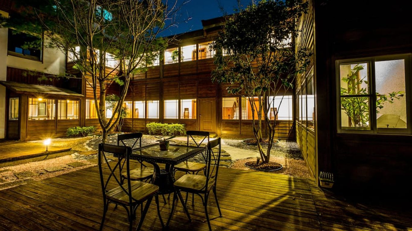 آي ثينك ريزورت