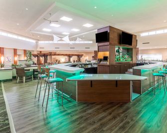 Holiday Inn Philadelphia South-Swedesboro By IHG - Swedesboro - Restaurant
