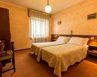 Hotel Punta Cian - Valtournenche - Schlafzimmer