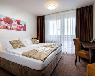 Hotel Satel - Poprad - Bedroom
