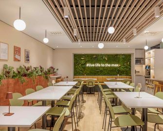Maxhotel Amsterdam Airport Schiphol - Amsterdam - Restaurant