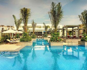 Royal Lotus Ha Long Resort and Villas - Ha Long - Pool