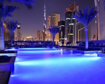 JW Marriott Marquis Hotel Dubai - Dubai - Piscina
