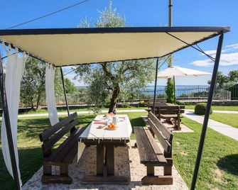 Casaliva Relais - ברדולינו - פטיו