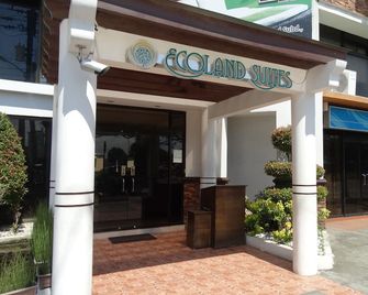 Ecoland Suites & Inn - Thành phố Davao - Toà nhà