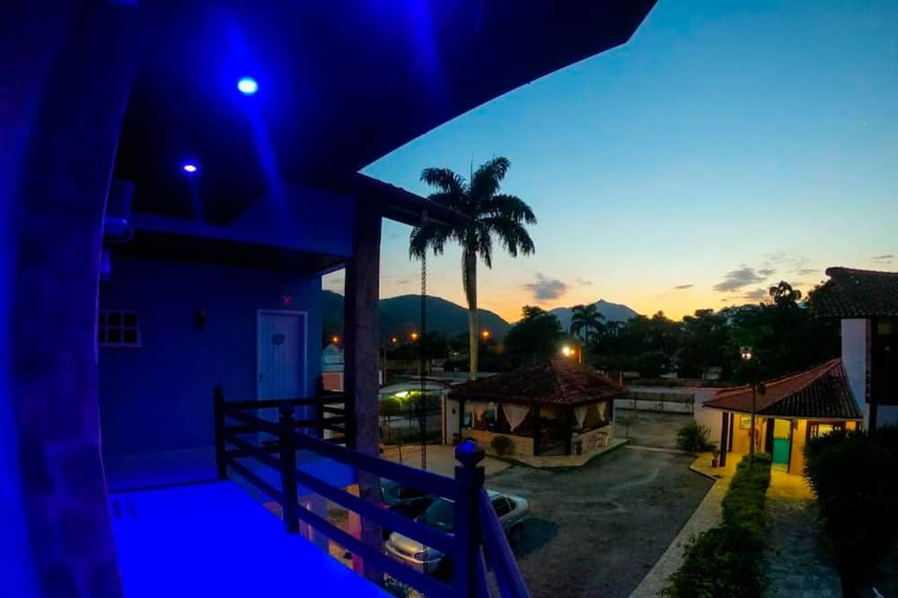 Pousada Larissa - com Gerador de Energia - פאראטי - פטיו