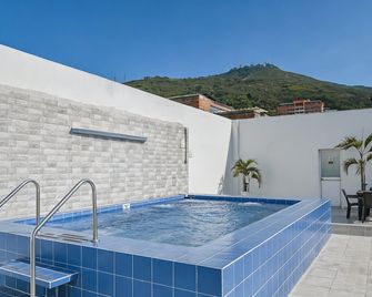Tama Hotel Granada Real Cali - קאלי - בריכה