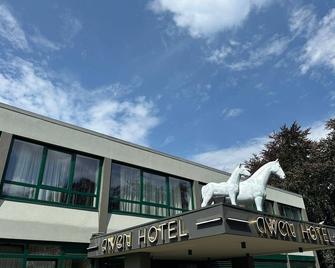 Awen Hotel Vechta - Frühstück inklusive - Vechta - Budova