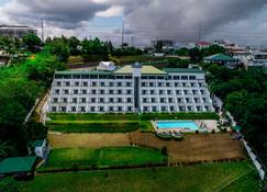 Days Hotel Tagaytay - Tagaytay - Edificio