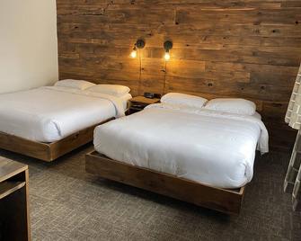 Aqua Aire Inn & Suites - Minocqua - Bedroom