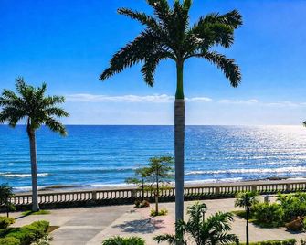 Hotel El Maltese - Lakefront - Granada - Strand