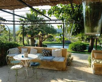 Clos Bb - Saint-Cyr-sur-Mer