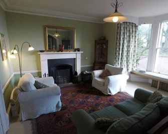Cormiston Farm - Biggar - Living room