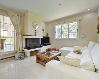Inibiza Villas - Villa Oasis - Sant Jordi de ses Salines - Living room
