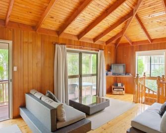 33 Cooloola Drive Rainbow Beach - Rainbow Beach - Huiskamer