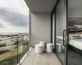 One North Terrace - Burnie - Bedroom
