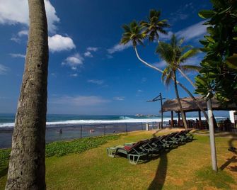 Hotel Lanka Super Corals - Galle - Plage