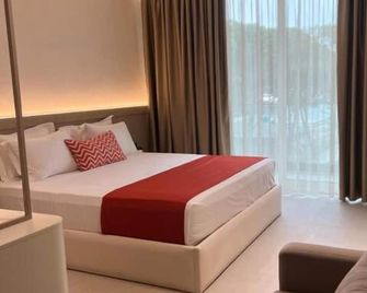Hotel Skanderbeg - Golem