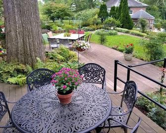 Rollingside Guest Suite - Catonsville - Patio