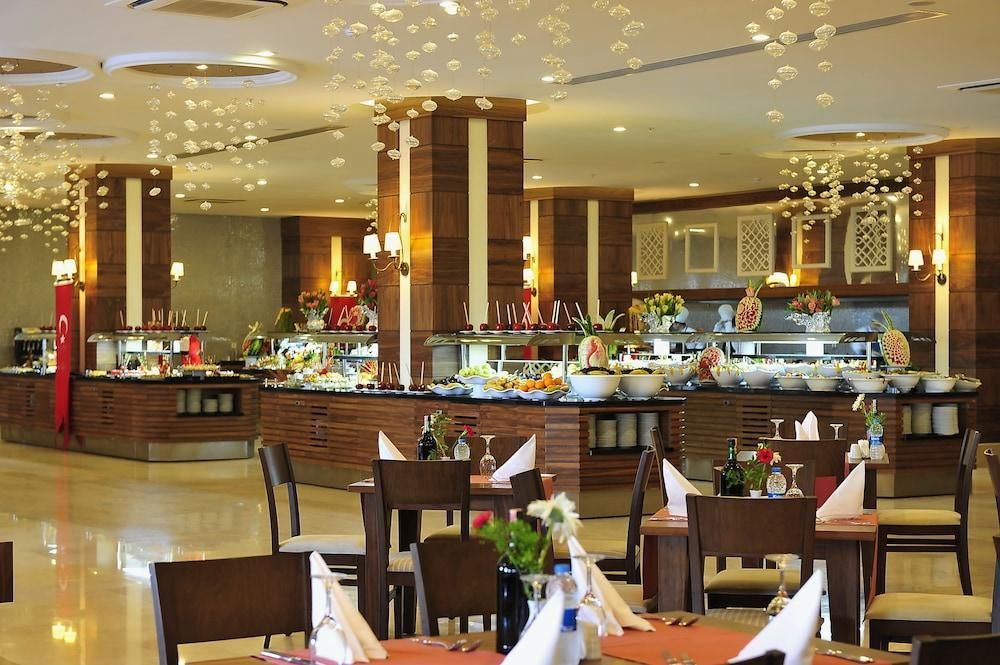 Lake & River Side - سيد - مطعم