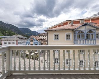 Central Apartments Cristlpek 184E - Ortisei - Balcony