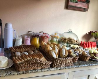 Pousada Brisa de Paraty - Paraty - Buffet