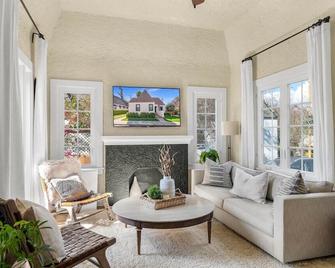 French Chateau Style Home on Most Desirable Street - Redlands - Living room