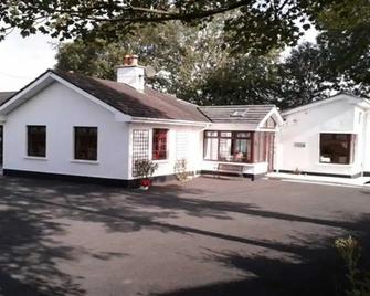 Palm Lodge B&B - Mitchelstown - Edificio