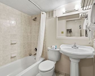 Executive Inn - Fort Lee - Fort Lee - Salle de bain