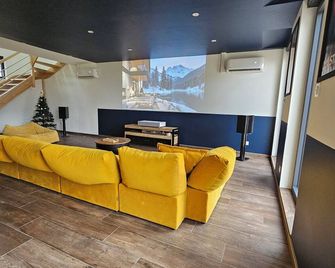 Domaine Caloin - Cinéma - Echinghen - Sala de estar