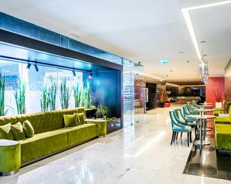 Vip Grand Lisboa Hotel & Spa - Lisbon - Lobby