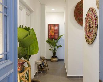 Boho Studios & Apts in Mar Mikhael - Beirut - Hallway