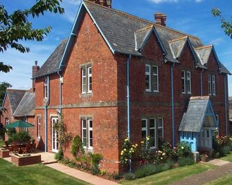 Ensuite Family Suite at Newcourt Barton - Cullompton - Byggnad
