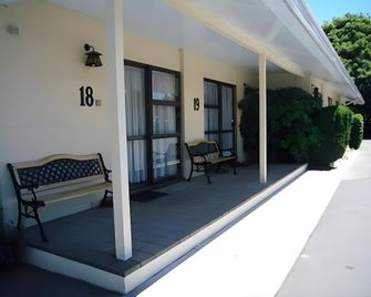 Airport Lodge Motel - כרייסטצ'רץ' - בניין