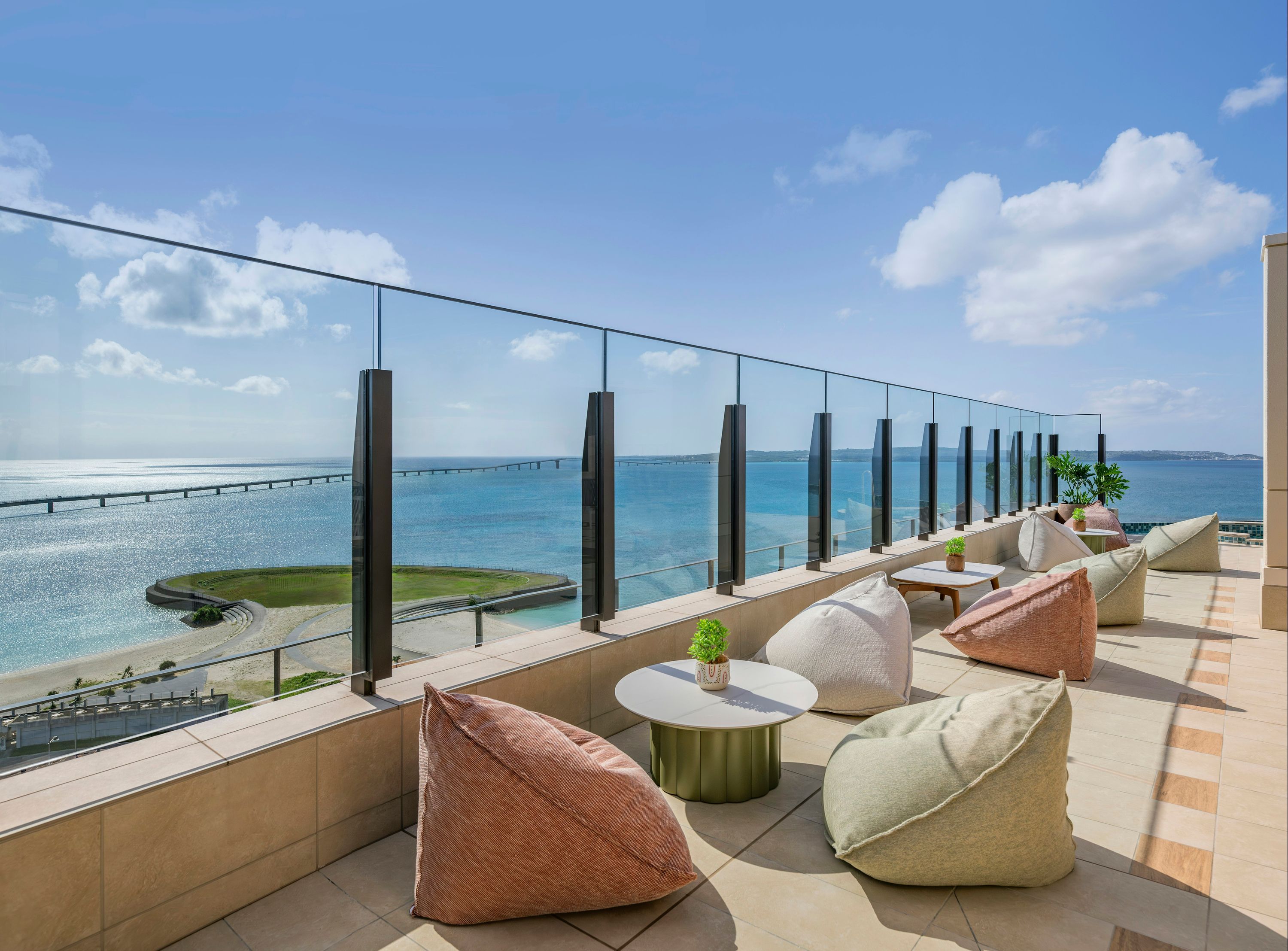 Canopy by Hilton Okinawa Miyako Island Resort - מיאקוג'ימה - מרפסת