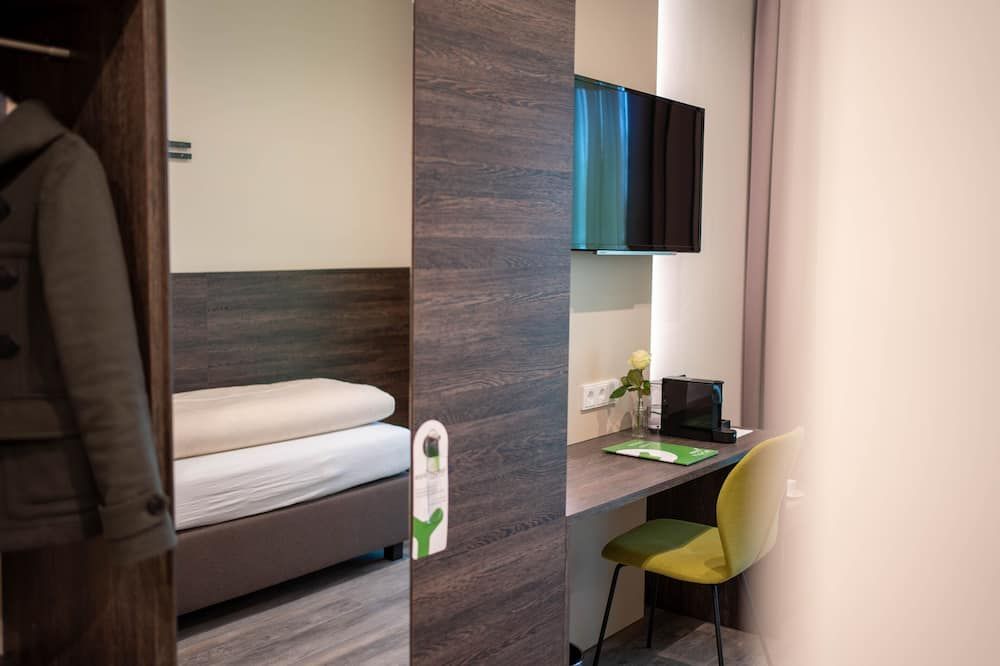 eee hotel Gunskirchen thumbnail 3