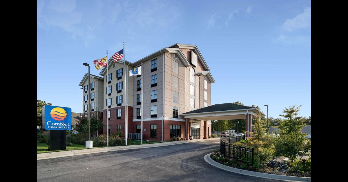 Comfort Inn Suites 91 1 4 2 Lexington Park Hotel Deals Reviews Kayak
