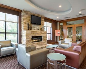 Comfort Inn & Suites - Lexington Park - Lounge