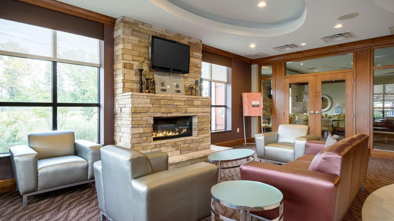 Comfort Inn & Suites