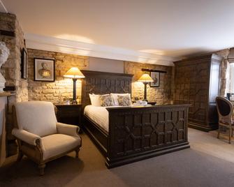 The Bull And Swan - Stamford - Bedroom