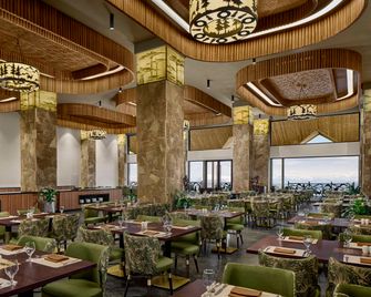 Radisson Blu Resort & Spa, Korek Mountain - Shaqlāwah - Restaurante