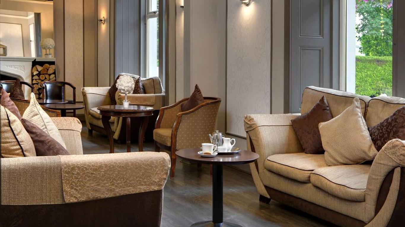 Dryfesdale Hotel, BW Signature Collection