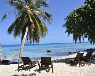 Le Coconut Lodge - Avatoru - Playa
