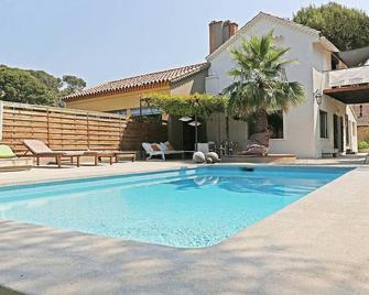Chambre d'hotes Clos du Petit Jesus - Cassis - Piscine