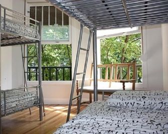 Aloha Hostel - Pampelune - Chambre