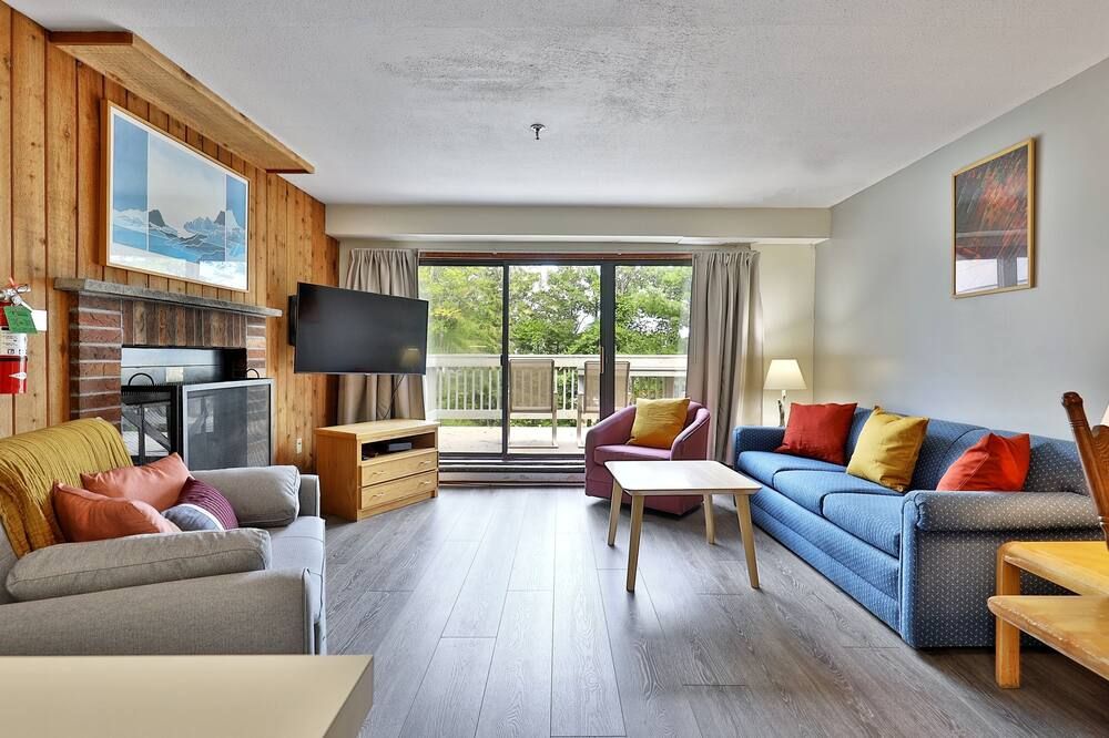 Mountain Green Resort by Killington VR - 2 Bedrooms - Killington - Salon