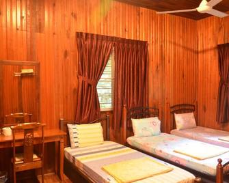 Country house Pulai Holiday Village - Gua Musang - Habitación
