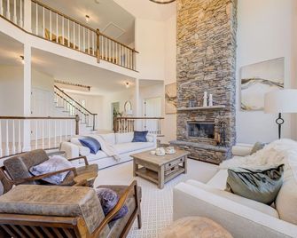 Lavish and spacious mountain view home - New Paltz - Sala de estar