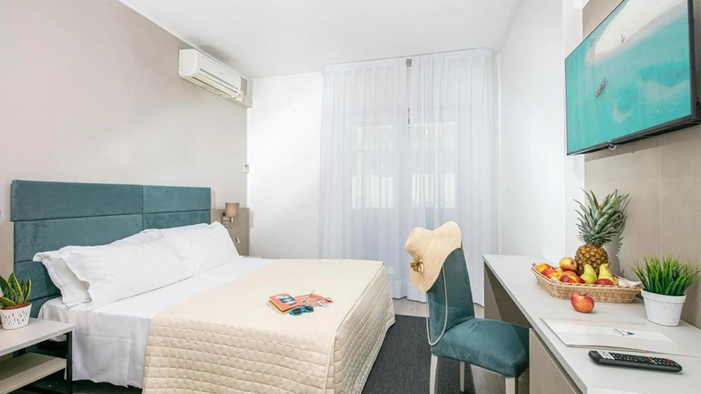 Hotel Pigalle
